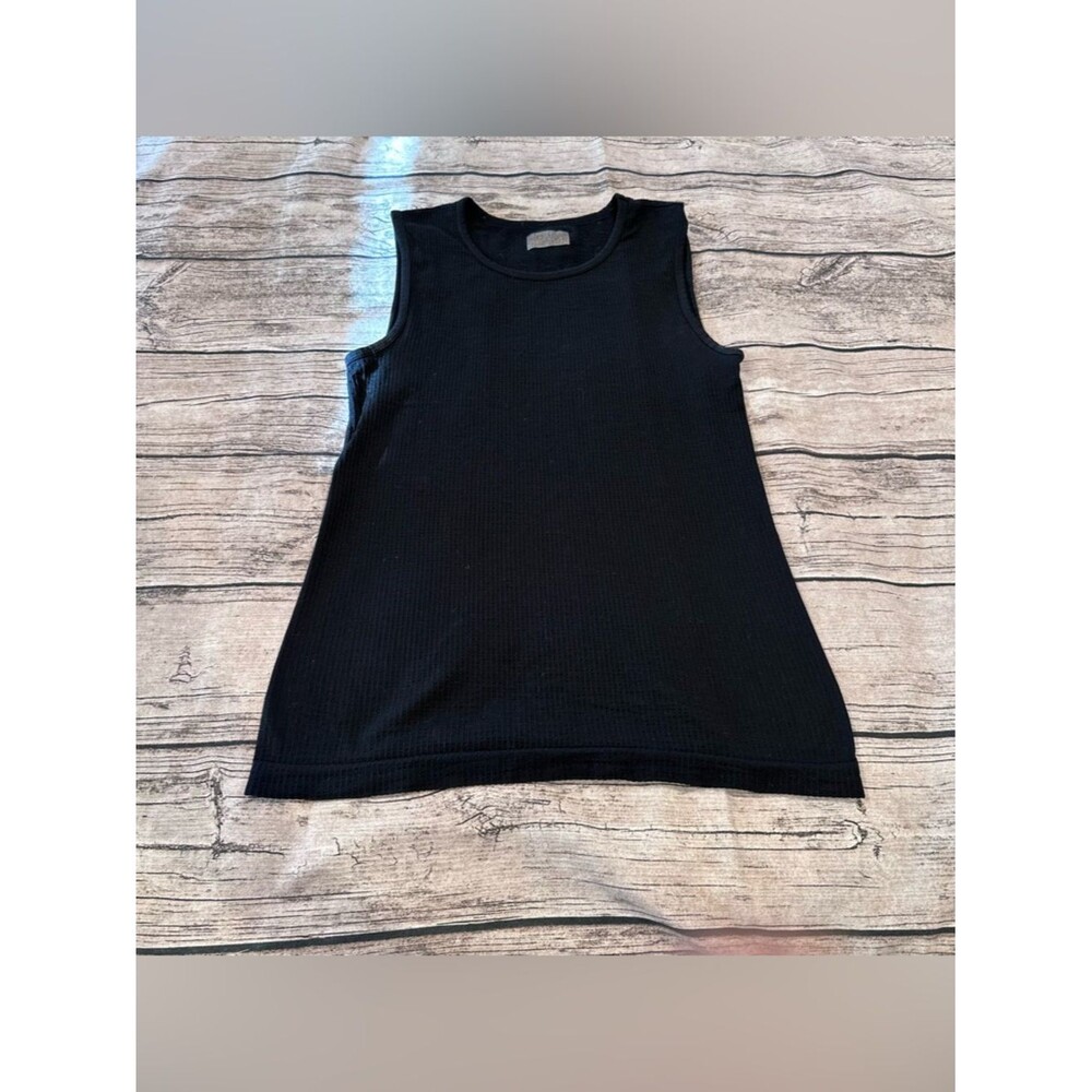 Athleta Black Ribbed Sleeveless Seamless Tank Top Size Medium